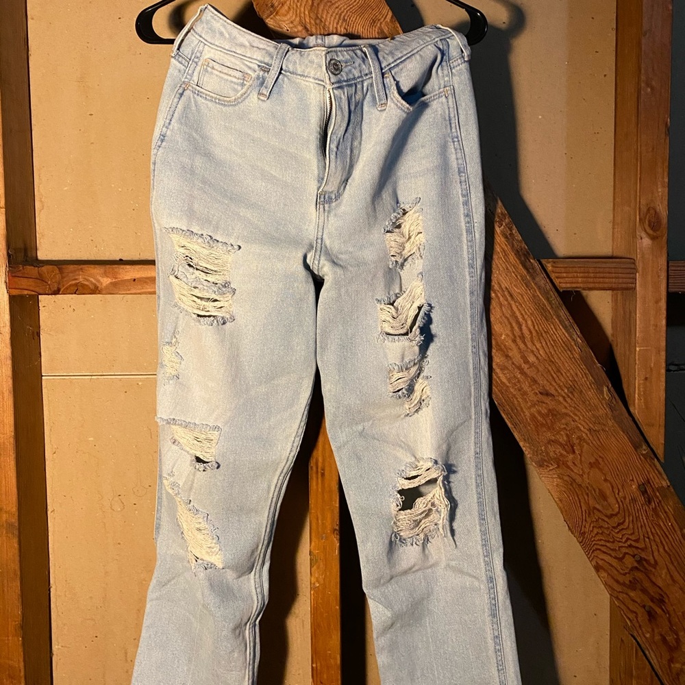 Baggy, cut jeans from PacSun